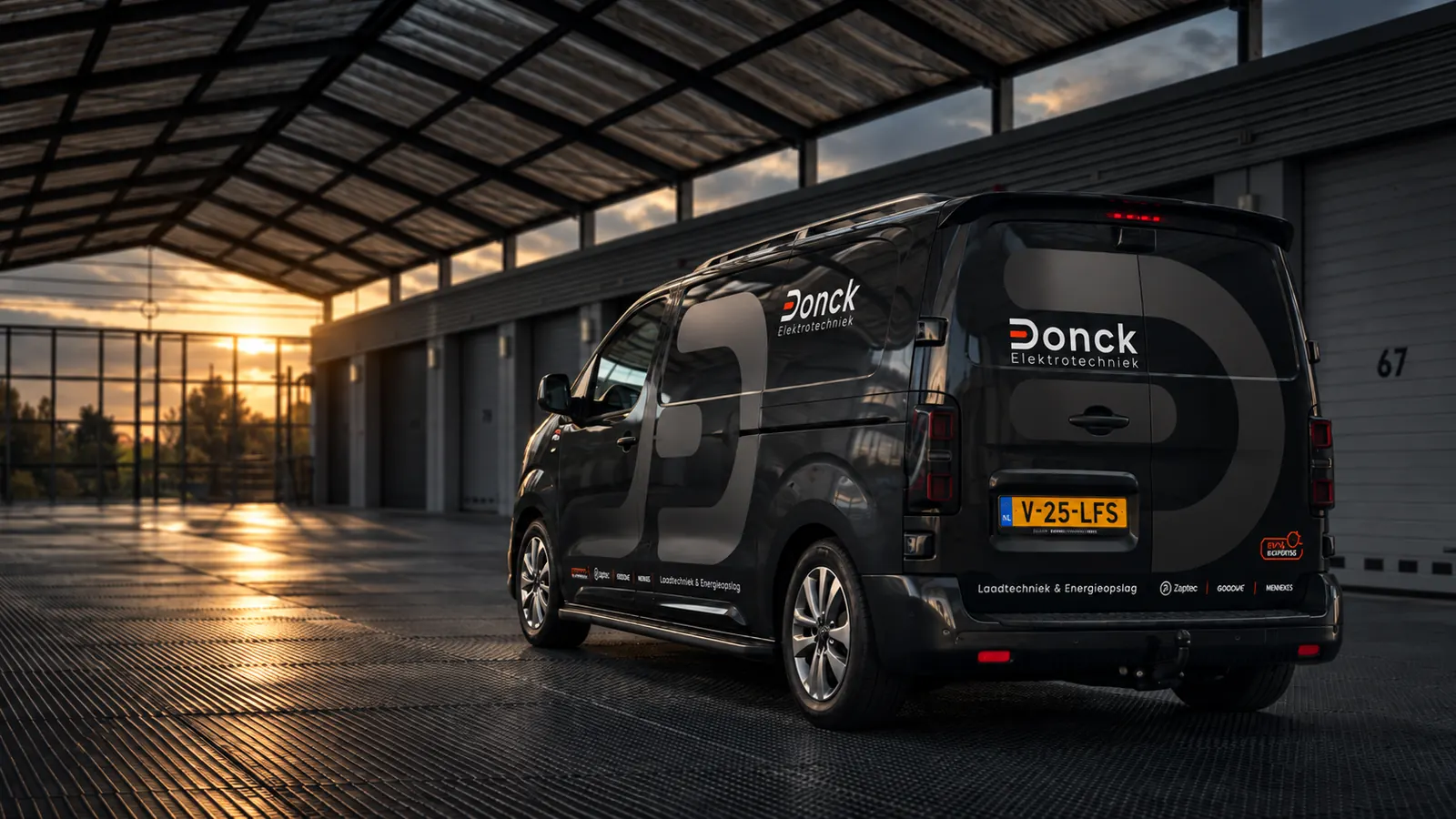 Donck Elektrotechniek bus voor laadtechniek en energieopslag